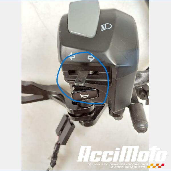 Pièce Moto Commodo (gauche) YAMAHA TMAX XP530