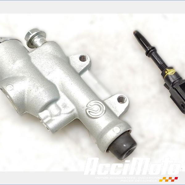 Pièce Moto Maître cylindre de frein arrière APRILIA TUONO 1100