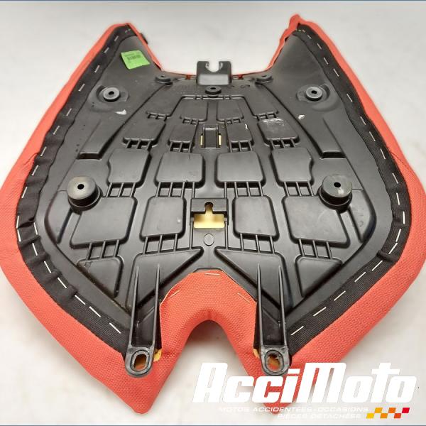 Pièce Moto SELLE AV PERSO APRILIA TUONO 1100