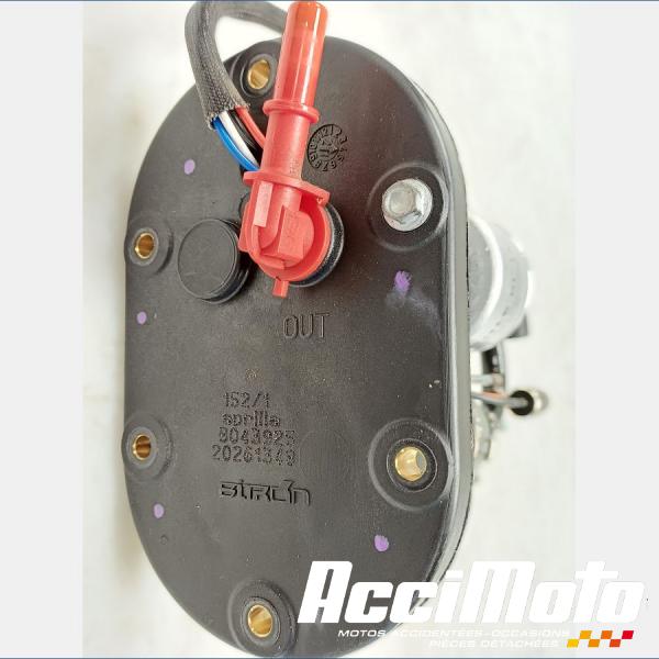 Pièce Moto Pompe à essence APRILIA TUONO 1100