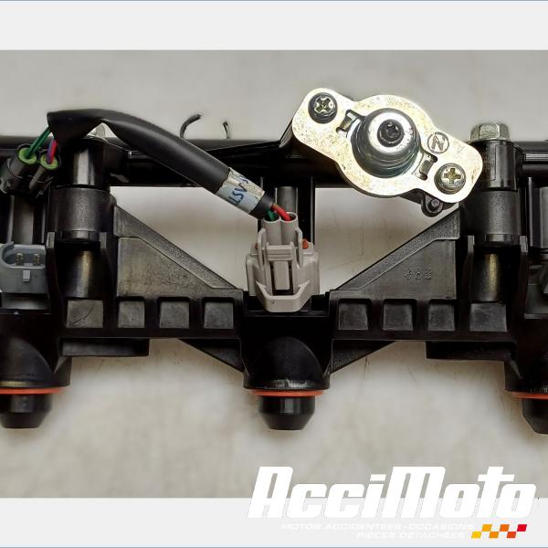 Part Motor bike RAMPE INJECTION (BOITE A AIR) YAMAHA MT-09