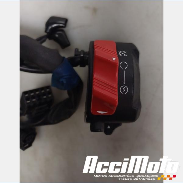 Pièce Moto Commodo (droit) YAMAHA MT-09