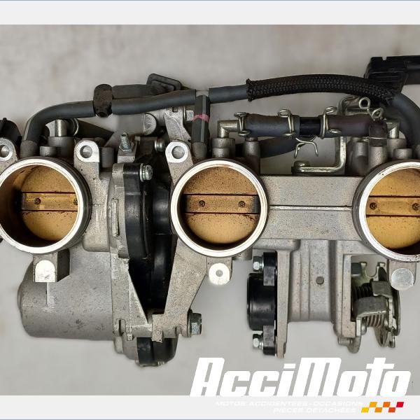 Pièce Moto Rampe d'injection (moteur) YAMAHA MT-09