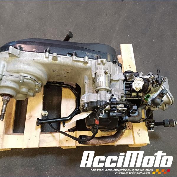 Part Motor bike Moteur PIAGGIO MP3 350