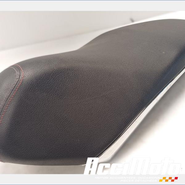 Part Motor bike Selle (origine) PIAGGIO LIBERTY 50