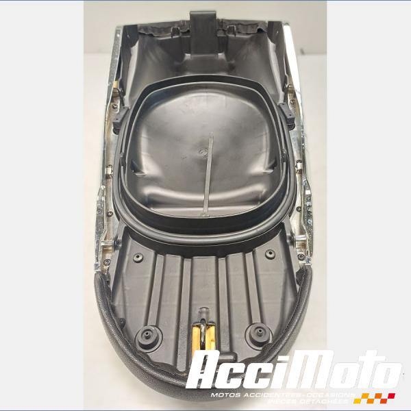 Part Motor bike Selle (origine) PIAGGIO LIBERTY 50