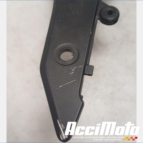Pièce Moto Platine repose-pieds (droit) KAWASAKI ER6 N