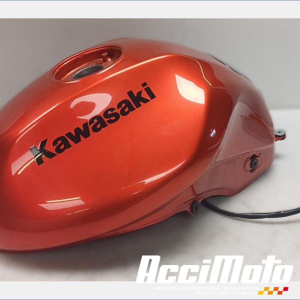 Part Motor bike Réservoir d'essence  KAWASAKI ER6 N