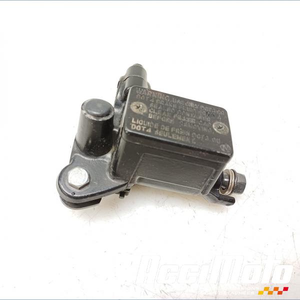Pièce Moto Maître cylindre de frein avant HONDA VARADERO XL125V
