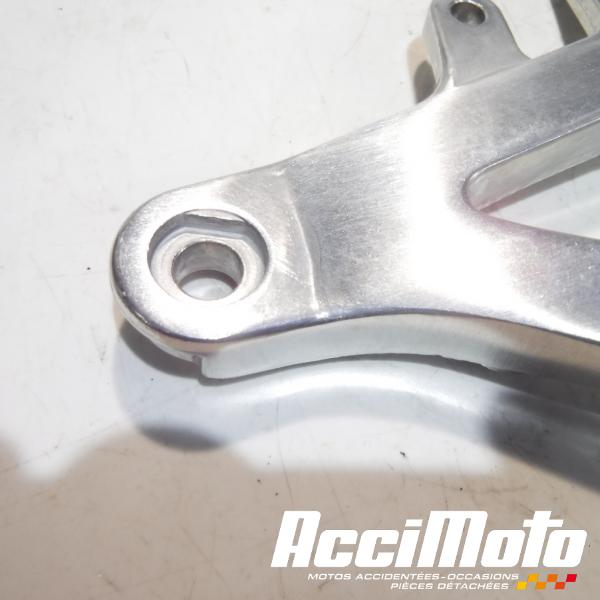 Pièce Moto Platine repose-pied avant (droit) HONDA CBR929