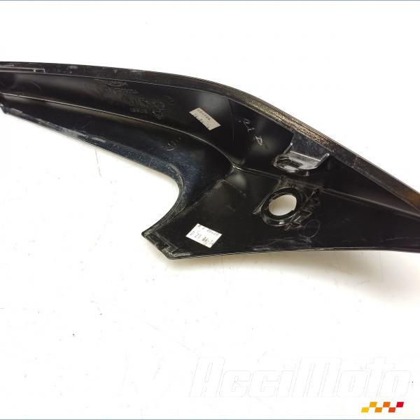 Pièce Moto Coque arrière (gauche) TRIUMPH STREET TRIPLE 675