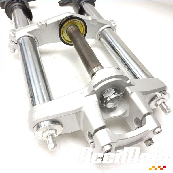 Pièce Moto Fourche complète SUZUKI GSR 600