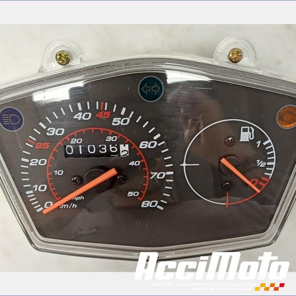 Pièce Moto Compteur (tableau de bord) PEUGEOT KISBEE 50