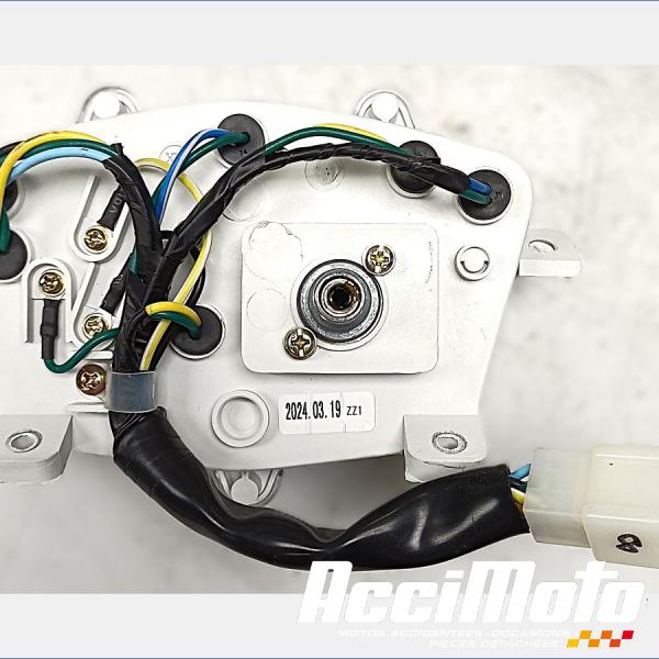 Pièce Moto Compteur (tableau de bord) PEUGEOT KISBEE 50