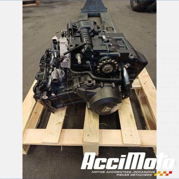 Part Motor bike Moteur TRIUMPH STREET TRIPLE 765 RS