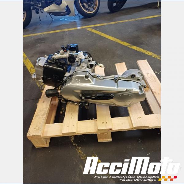 Pièce Moto Moteur PEUGEOT KISBEE 50