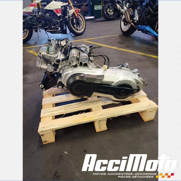 Pièce Moto Moteur PIAGGIO MP3 500