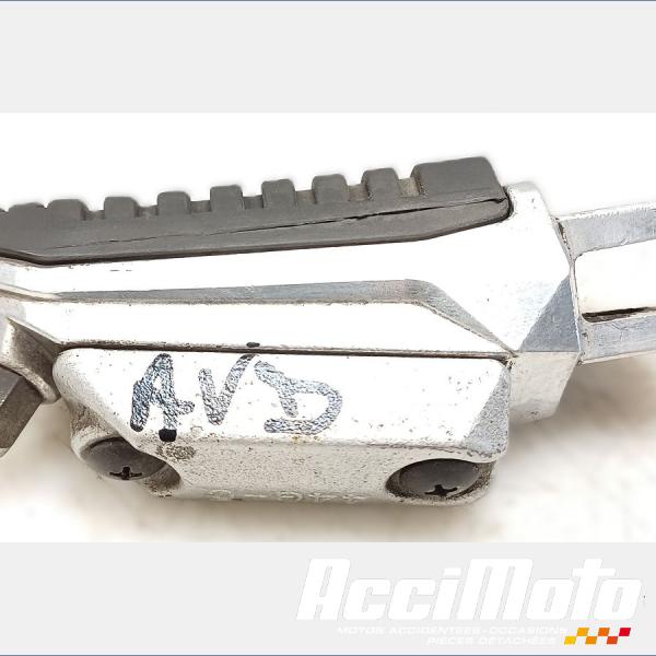 Pièce Moto Repose-pied avant (droit) SUZUKI BANDIT GSF1250N
