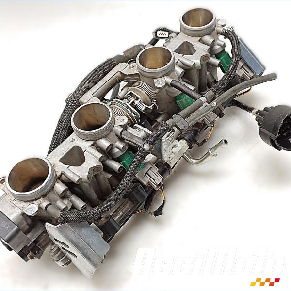 Pièce Moto Rampe d'injection (moteur) SUZUKI BANDIT GSF1250N