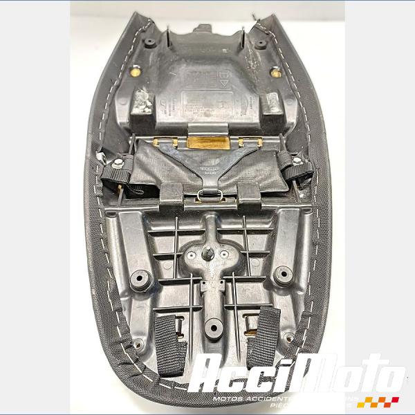 Pièce Moto Selle (origine) TRIUMPH SPEED TRIPLE 1050 