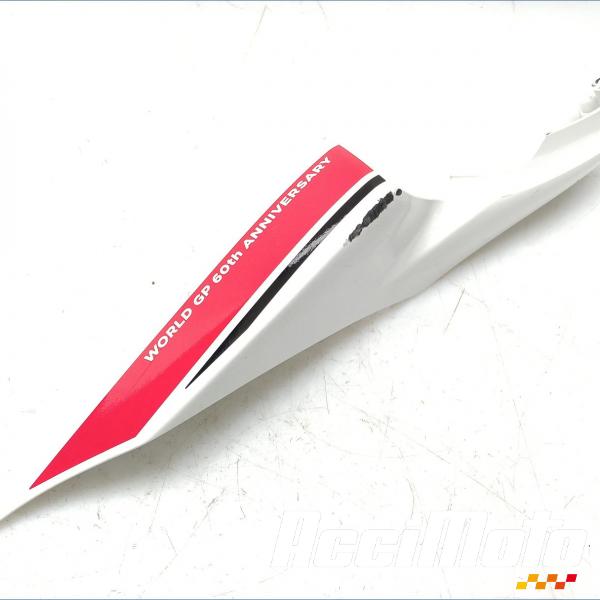 Pièce Moto Coque arrière (droite) YAMAHA R7 YZF