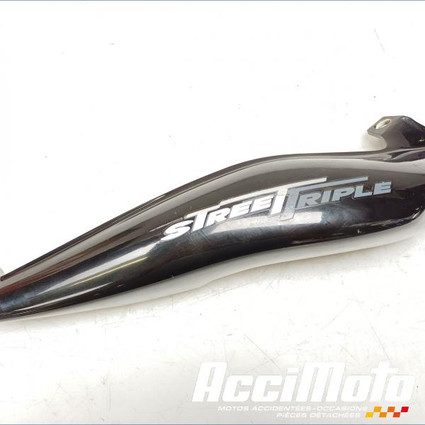 Pièce Moto Coque arrière (droite) TRIUMPH STREET TRIPLE 675
