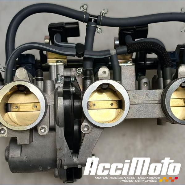 Pièce Moto Rampe d'injection (moteur) YAMAHA MT-09