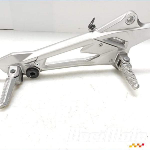 Pièce Moto Platine repose-pieds (droit) KAWASAKI Z 800E