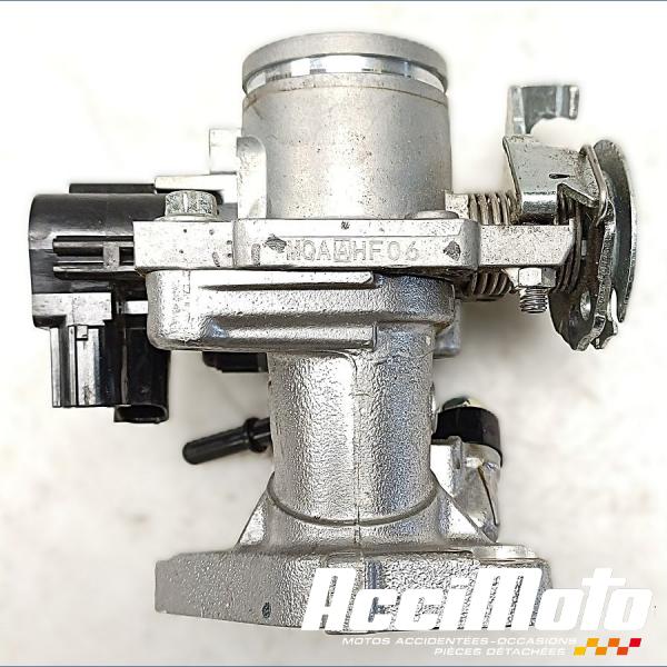Pièce Moto Corps de papillon (injection) HONDA CB125F