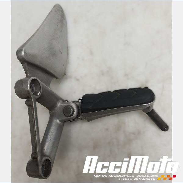 Pièce Moto Platine repose-pied avant (gauche) HONDA CBR1100XX
