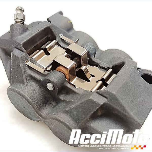 Pièce Moto étrier de frein avant (droit) YAMAHA R6 YZF600