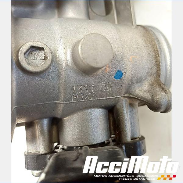 Part Motor bike Rampe d'injection (moteur) YAMAHA R6 YZF600