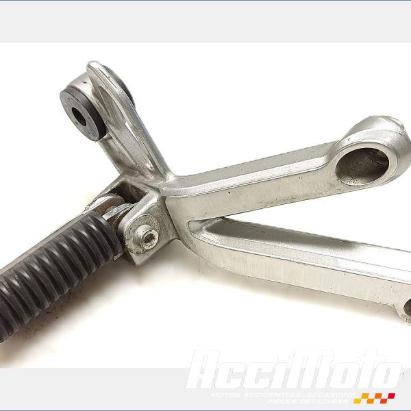 Pièce Moto Platine repose-pied arrière (droit) SUZUKI BANDIT GSF1200S