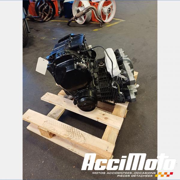Pièce Moto Moteur KAWASAKI ZR7