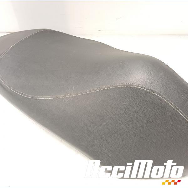 Pièce Moto Selle (origine) PEUGEOT KISBEE 50