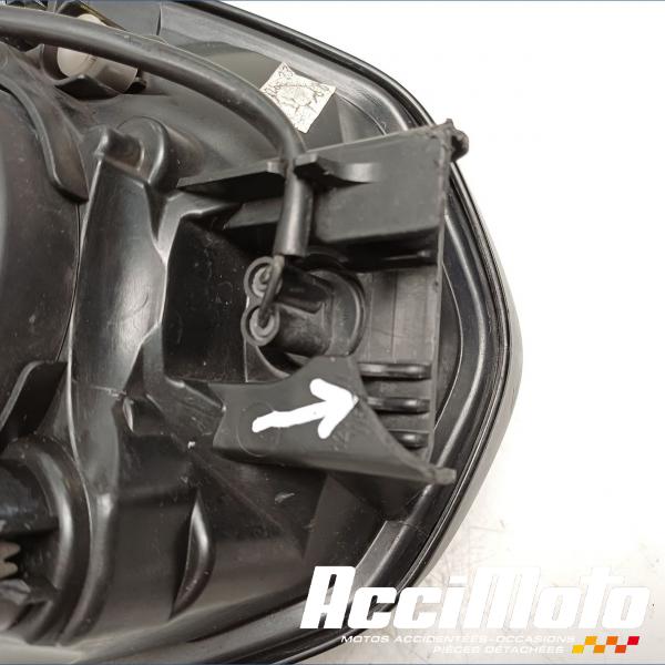 Pièce Moto Phare (optique avant) YAMAHA MT-07
