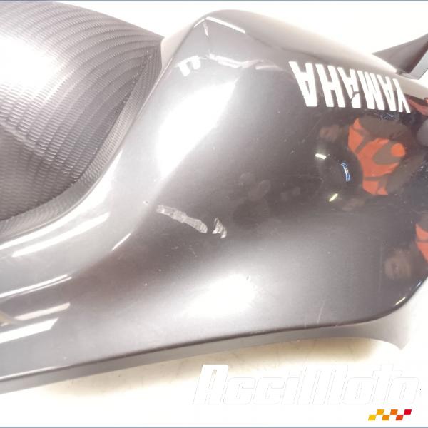 Pièce Moto écope de réservoir (droit) YAMAHA MT-07