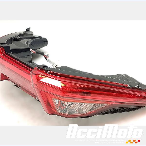 Pièce Moto Feu arrière APRILIA SXR 50
