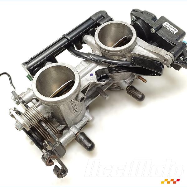 Pièce Moto Rampe d'injection (moteur) KAWASAKI VERSYS 650