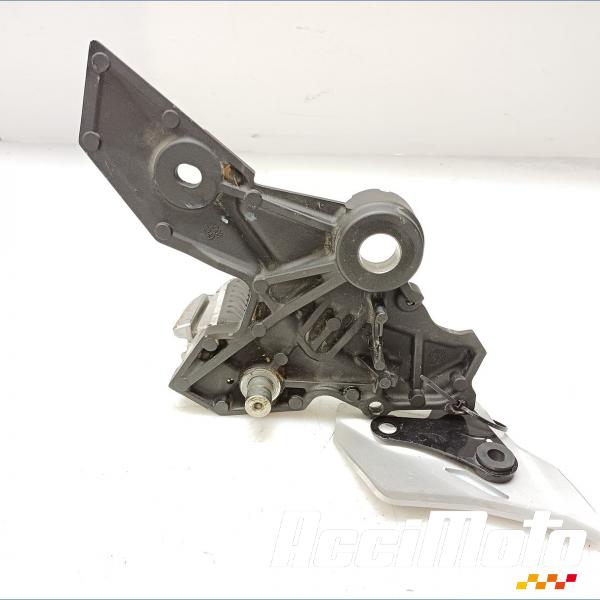 Pièce Moto Platine repose-pied avant (droit) KAWASAKI Z 650