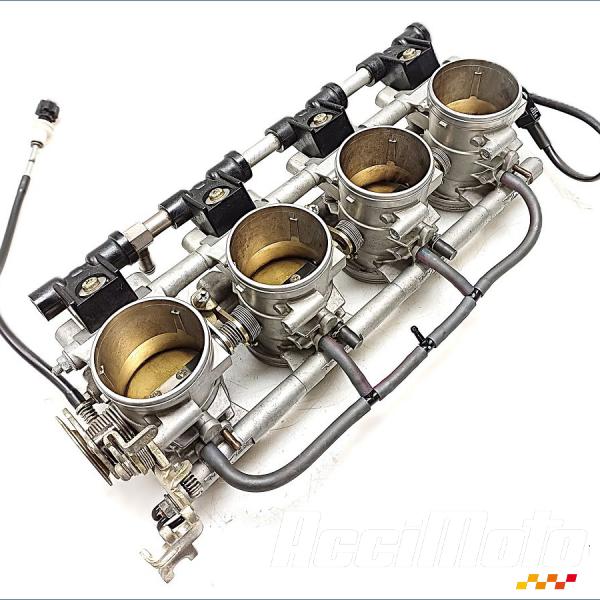 Pièce Moto Rampe d'injection (moteur) SUZUKI GSXR 1300 HAYABUSA 