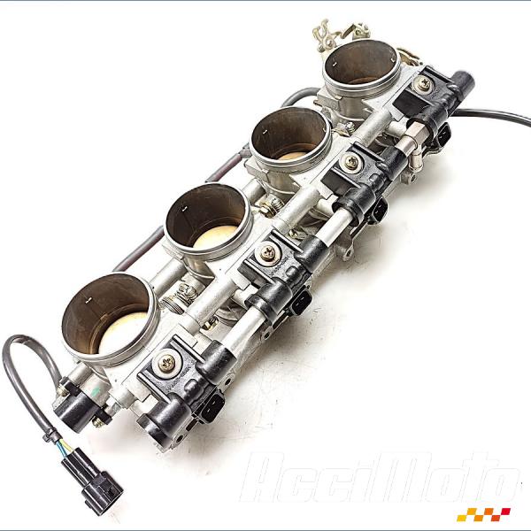 Pièce Moto Rampe d'injection (moteur) SUZUKI GSXR 1300 HAYABUSA 