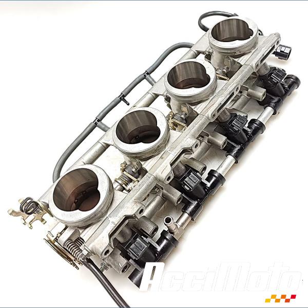 Pièce Moto Rampe d'injection (moteur) SUZUKI GSXR 1300 HAYABUSA 