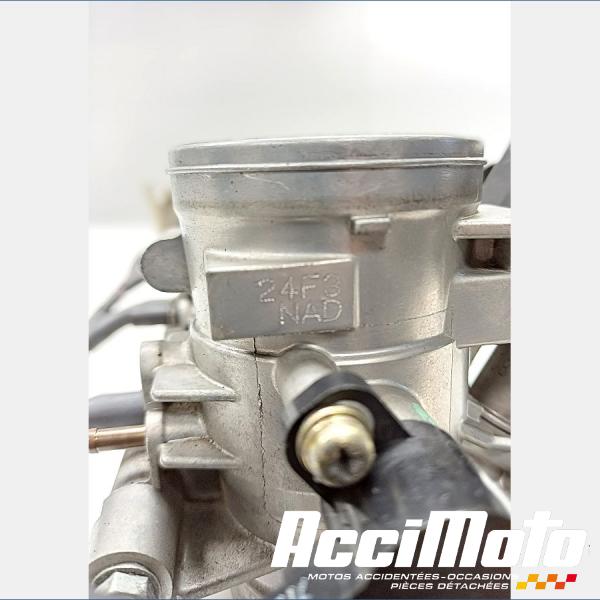 Pièce Moto Rampe d'injection (moteur) SUZUKI GSXR 1300 HAYABUSA 