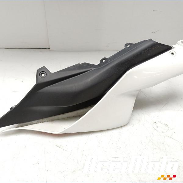 Pièce Moto Coque arrière (droite) YAMAHA R7 YZF