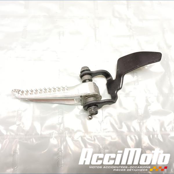 Pièce Moto Repose-pied arrière (gauche) YAMAHA R7 YZF
