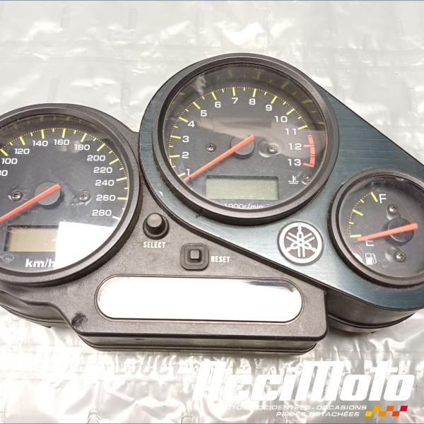 Pièce Moto Compteur (tableau de bord) YAMAHA FAZER FZS1000