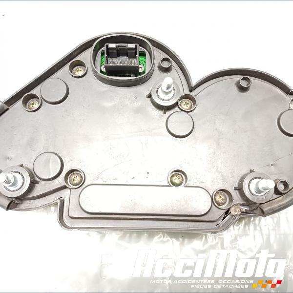 Pièce Moto Compteur (tableau de bord) YAMAHA FAZER FZS1000