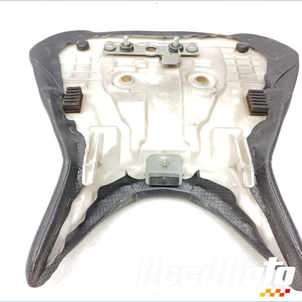 Pièce Moto Selle pilote SUZUKI B KING 1340