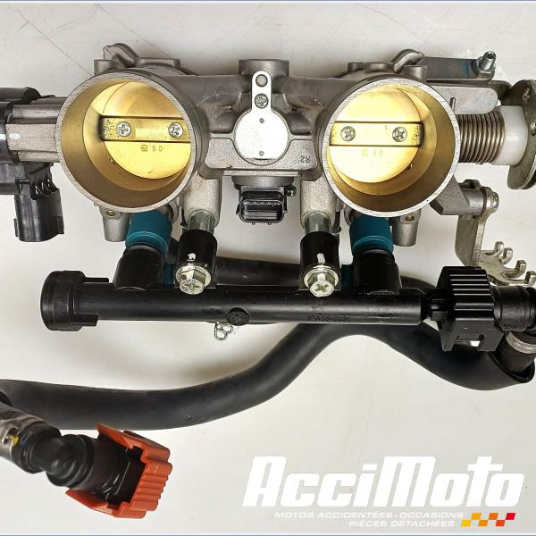 Part Motor bike Rampe d'injection (moteur) YAMAHA MT-07